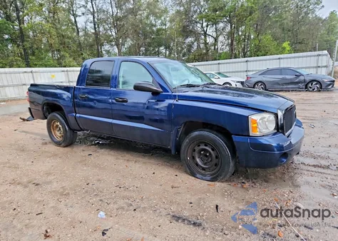 2007 Dodge Dakota Quad Slt from USA, damaged, VIN 1D7HE48K37S136922